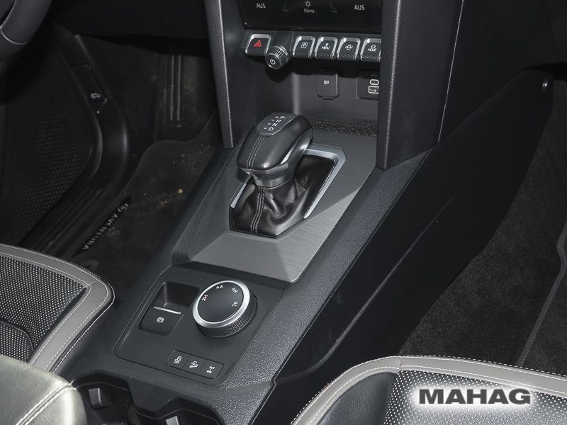 Fahrzeugabbildung Volkswagen Amarok DoubleCab Aventura 3.0 TDI Automatik 4Mot