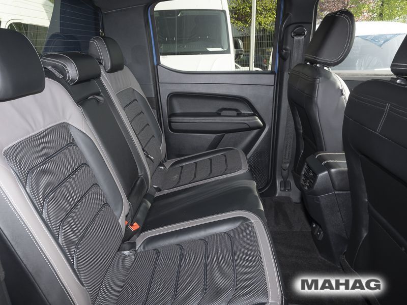 Fahrzeugabbildung Volkswagen Amarok DoubleCab Aventura 3.0 TDI Automatik 4Mot