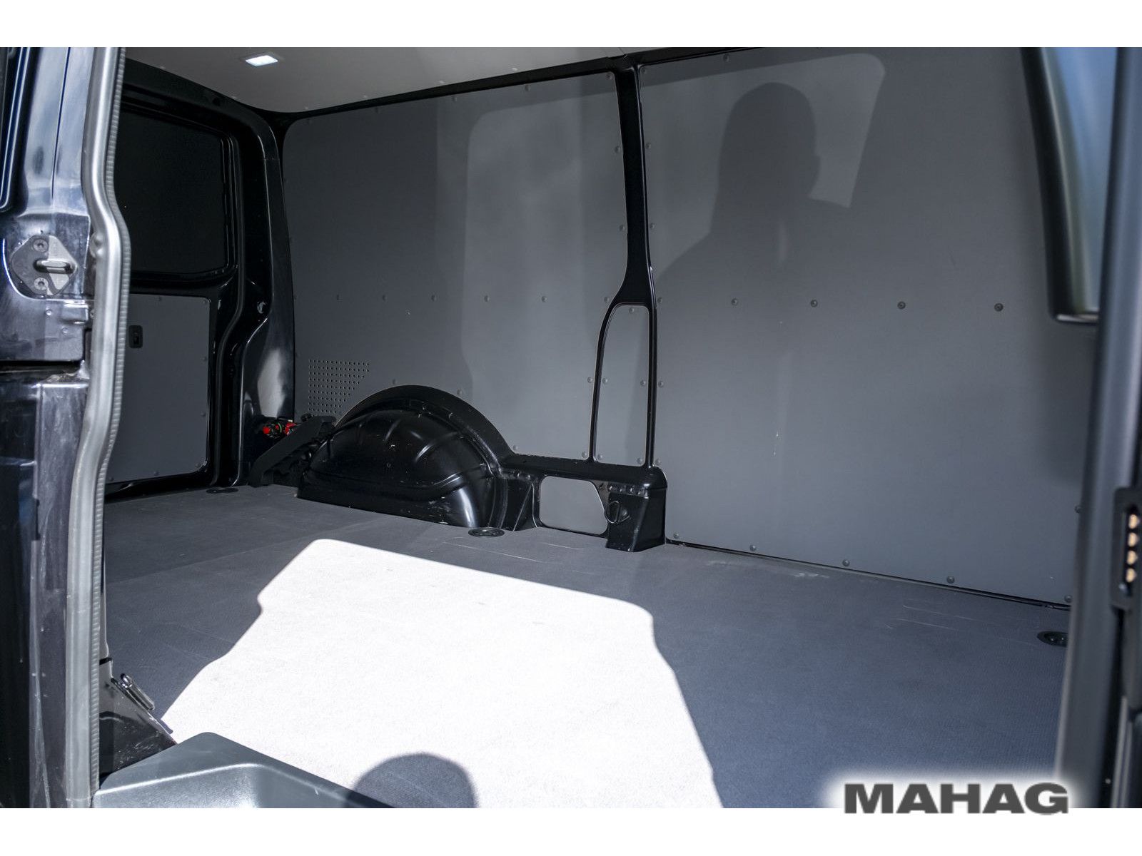 Fahrzeugabbildung Volkswagen T6.1 Kasten langer Radstand