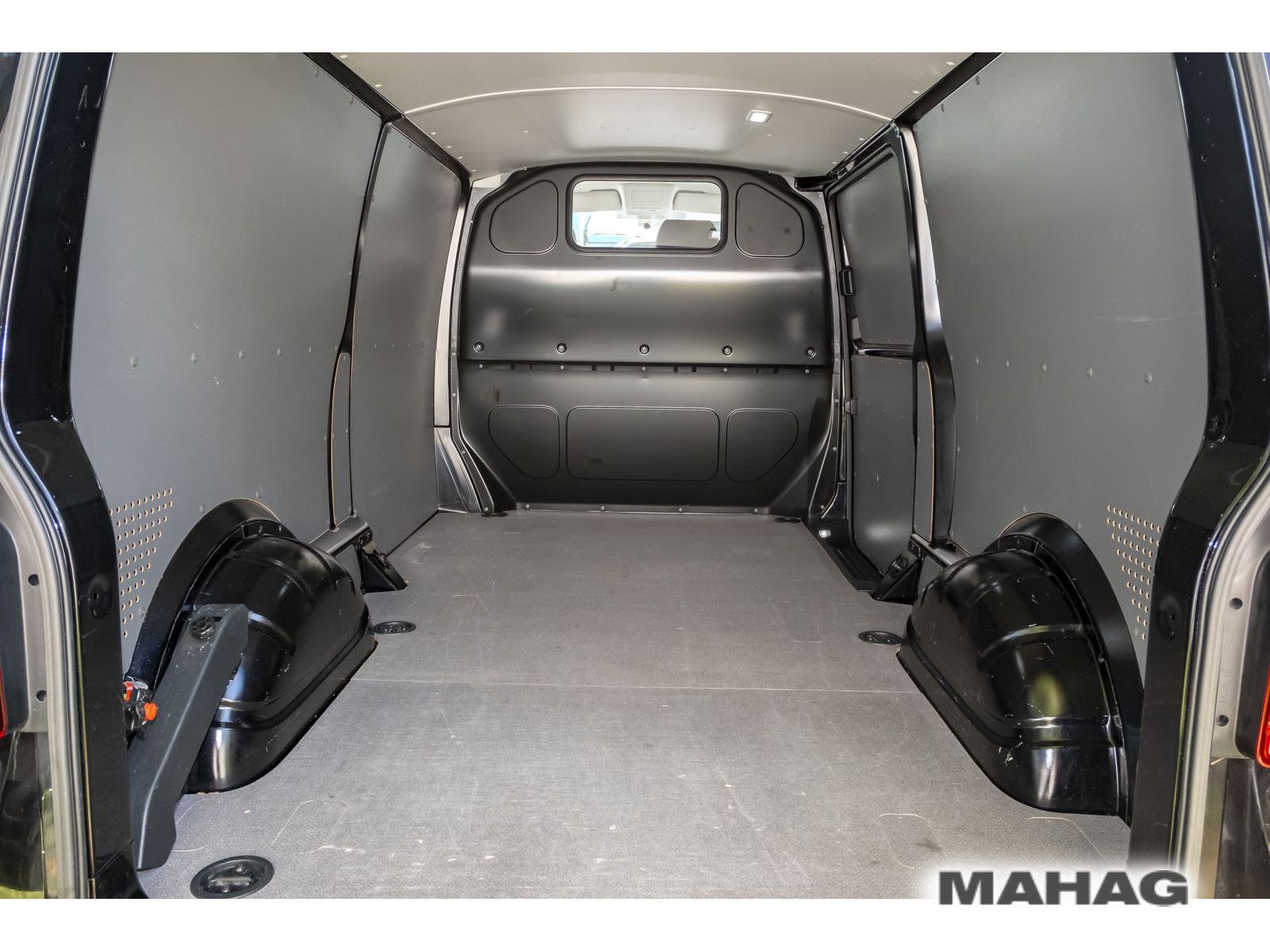 Fahrzeugabbildung Volkswagen T6.1 Kasten langer Radstand