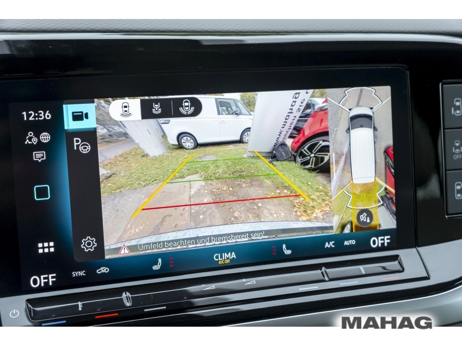 Fahrzeugabbildung Volkswagen T7 Multivan Langversion Style