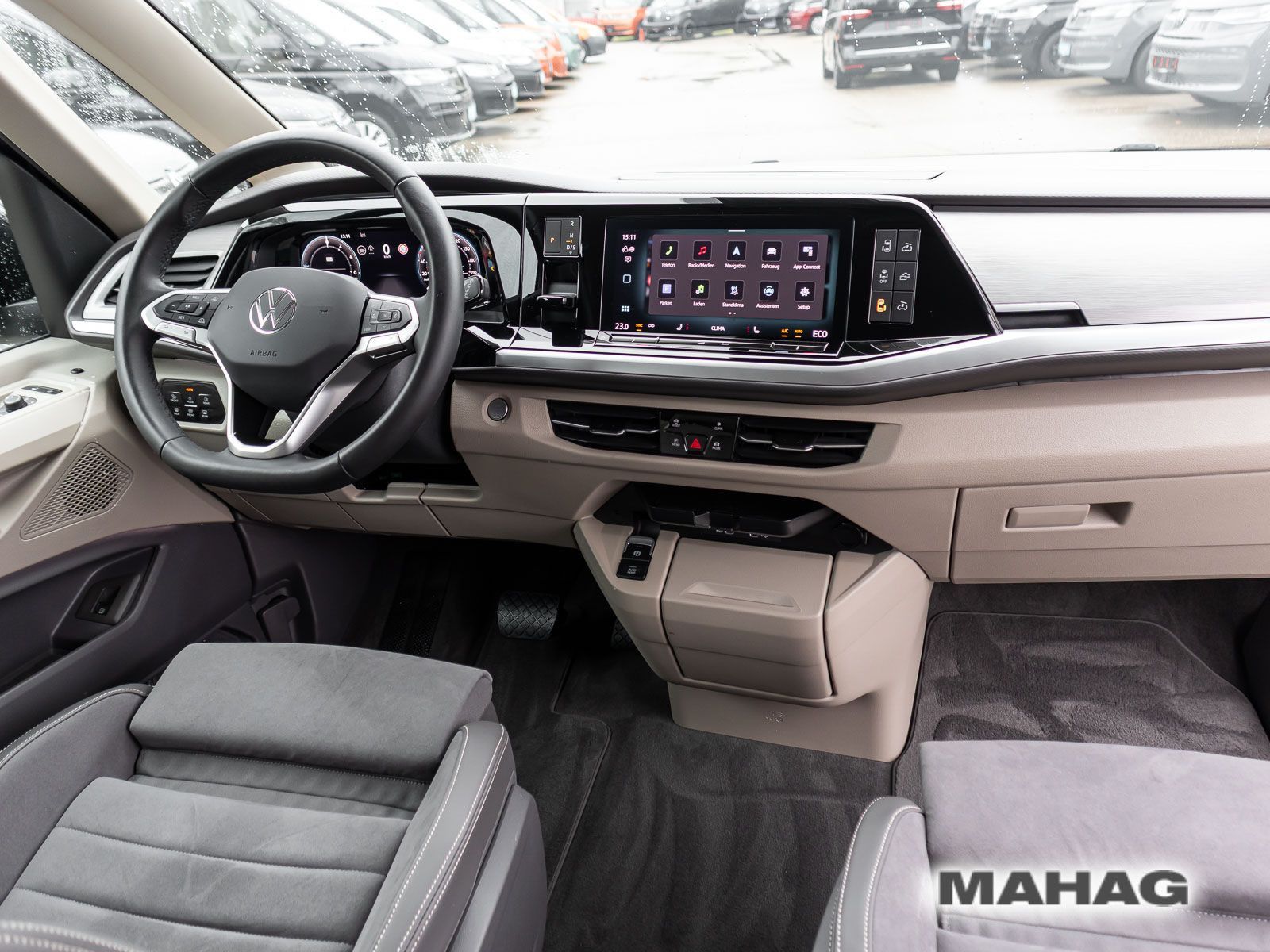 Fahrzeugabbildung Volkswagen T7 California Ocean