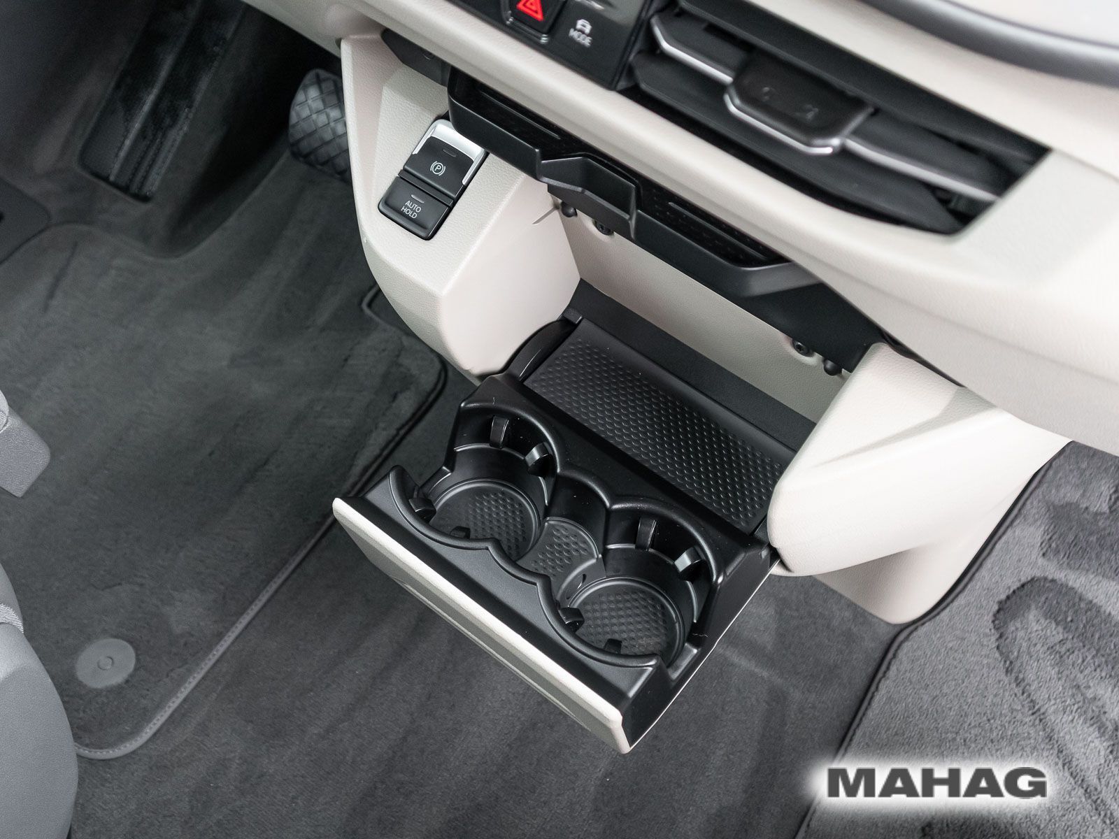 Fahrzeugabbildung Volkswagen T7 California Ocean