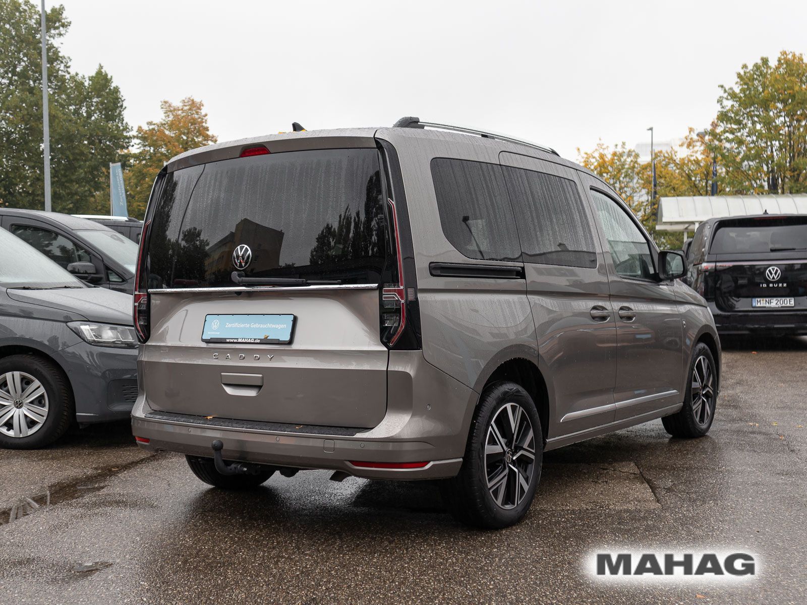 Fahrzeugabbildung Volkswagen Caddy Style 5-Sitzer 1,5 l 84 kW TSI EU6 Frontan