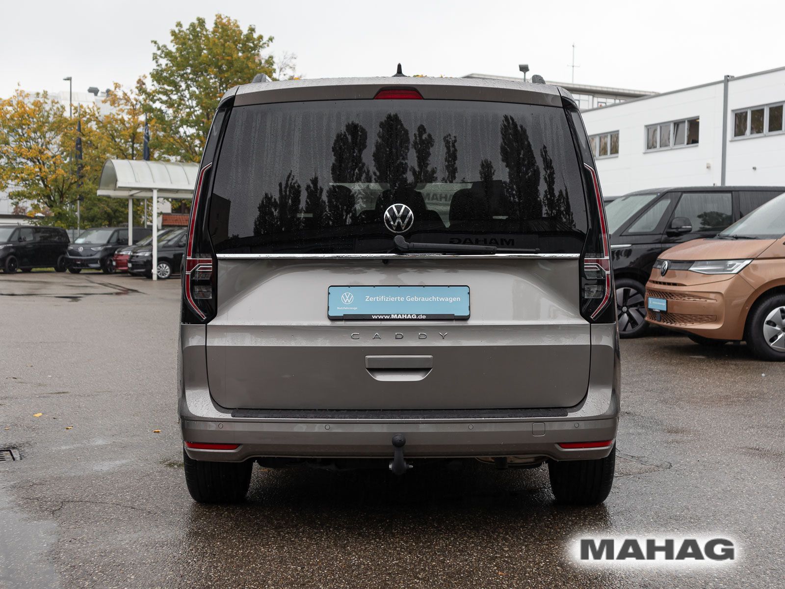 Fahrzeugabbildung Volkswagen Caddy Style 5-Sitzer 1,5 l 84 kW TSI EU6 Frontan