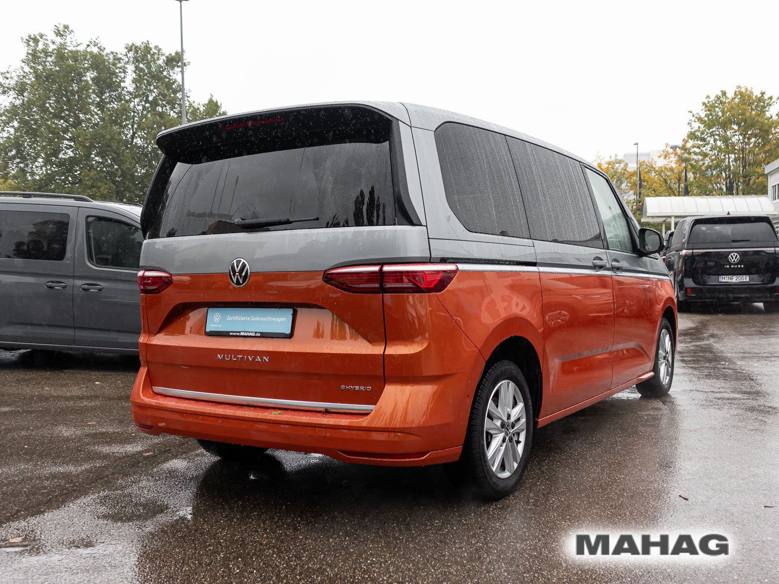 Fahrzeugabbildung Volkswagen T7 Multivan Life 1,4 l 110 kW eHybrid OPF 6-Gang