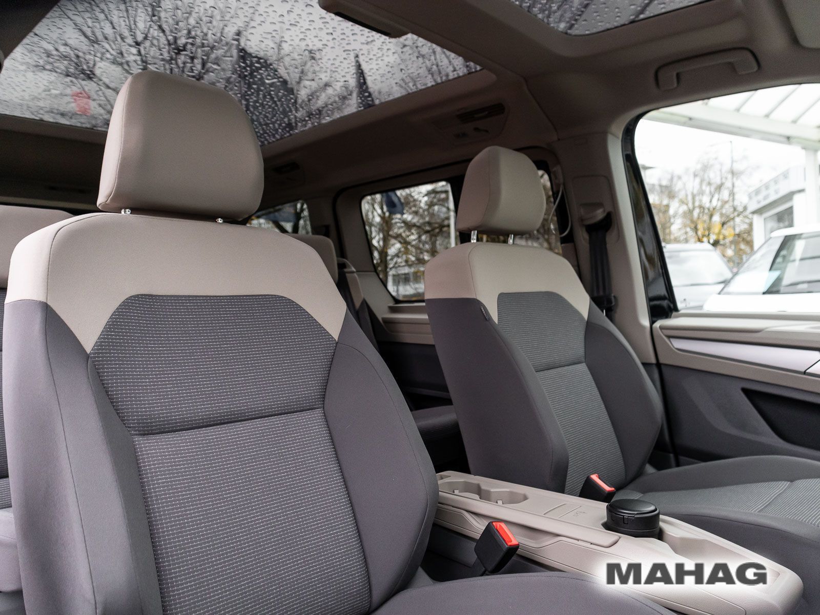 Fahrzeugabbildung Volkswagen T7 Multivan 4motion