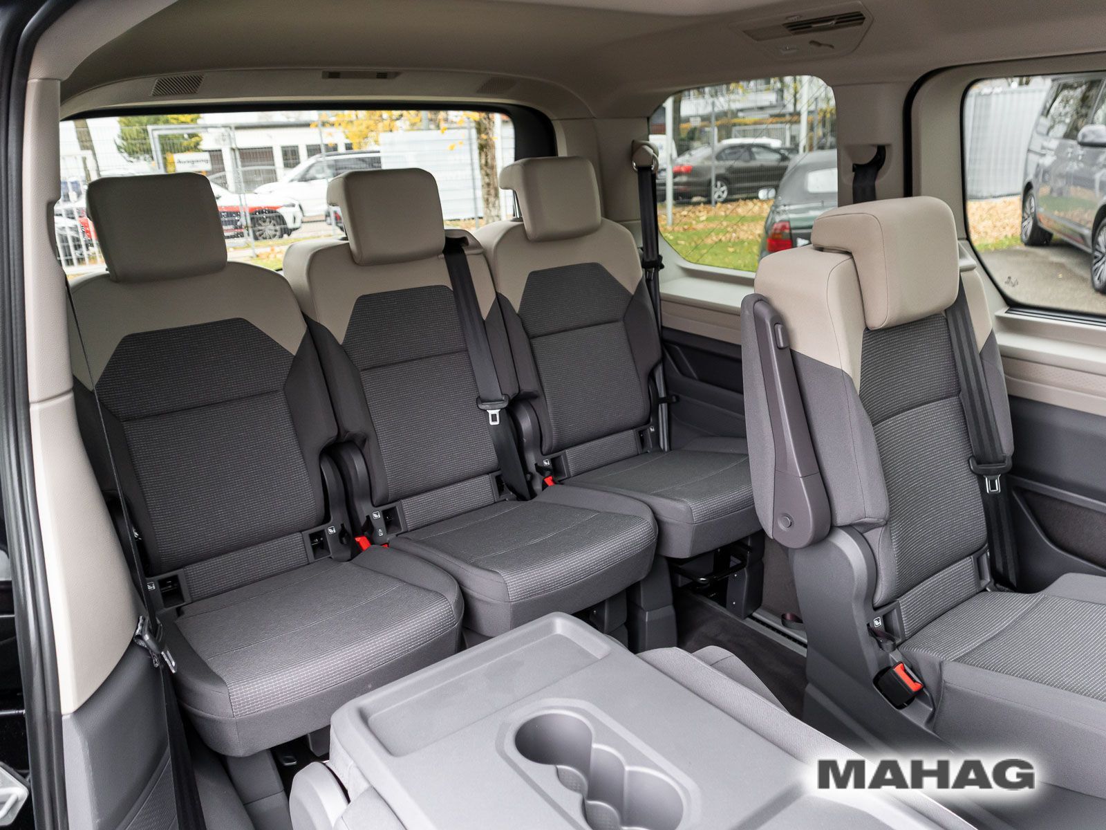 Fahrzeugabbildung Volkswagen T7 Multivan 4motion