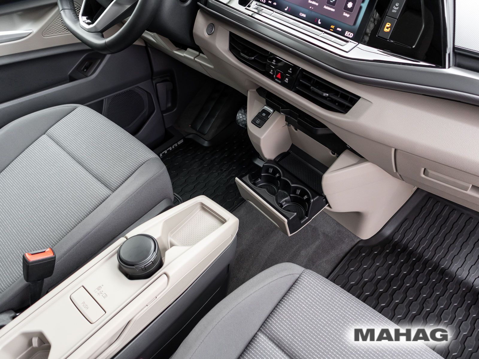 Fahrzeugabbildung Volkswagen T7 Multivan 4motion