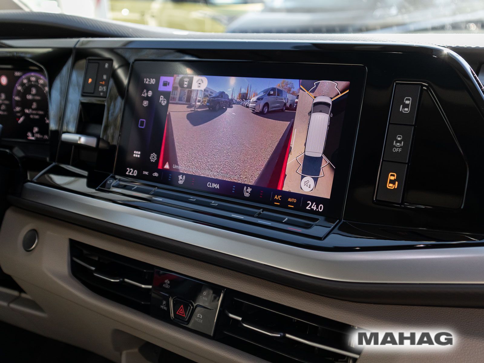 Fahrzeugabbildung Volkswagen Multivan StyleKÜ180Hyb AR