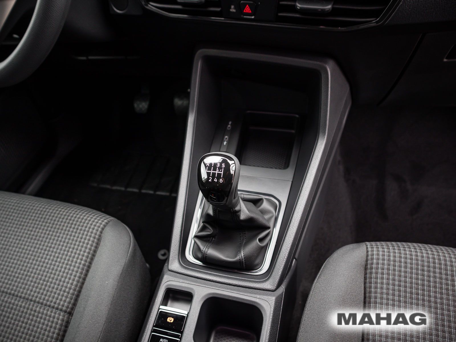 Fahrzeugabbildung Volkswagen Caddy Cargo Maxi 2,0l TDI 75 kW 6-Gang-Schaltget