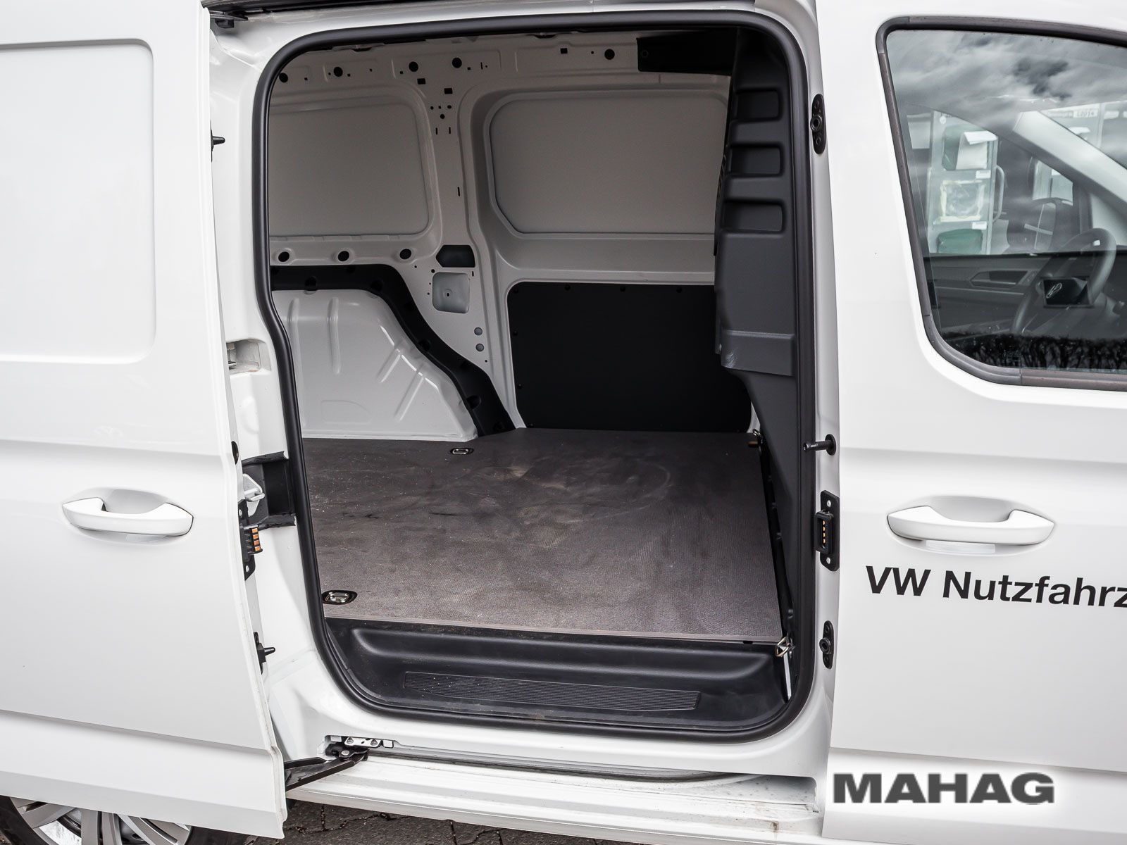 Fahrzeugabbildung Volkswagen Caddy Cargo Maxi 2,0l TDI 75 kW 6-Gang-Schaltget