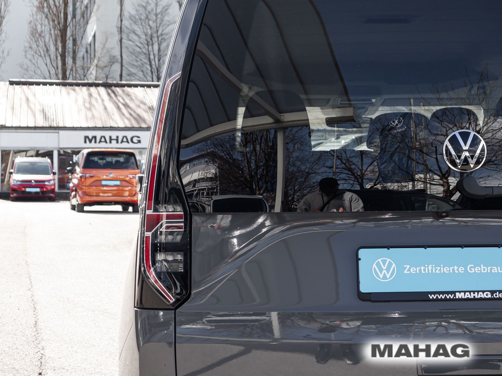 Fahrzeugabbildung Volkswagen Caddy Life 5-Sitzer 1,5 l 85 kW TSI EU6