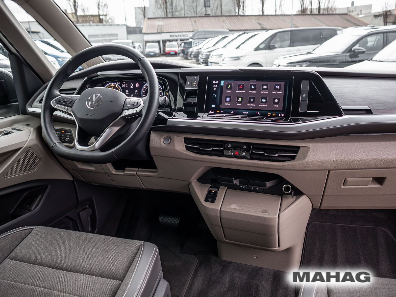 Fahrzeugabbildung Volkswagen California Ocean Hybrid 4Motion