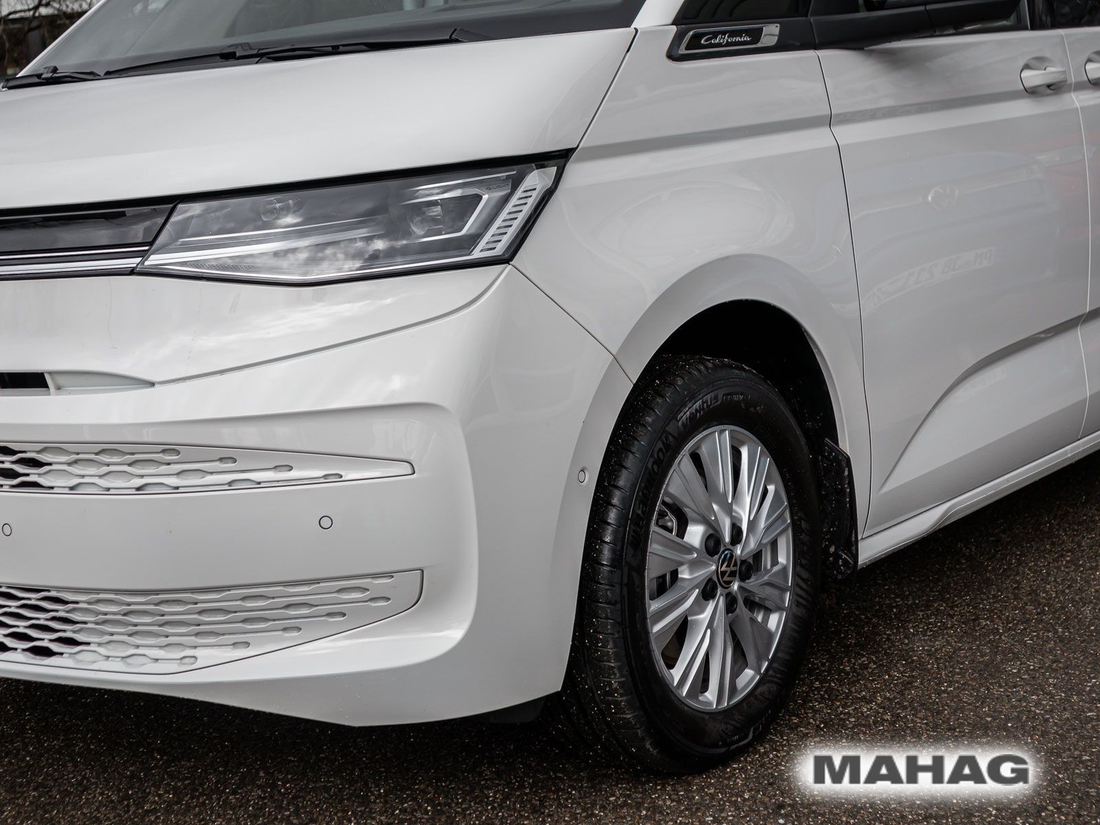 Fahrzeugabbildung Volkswagen California Ocean Hybrid 4Motion