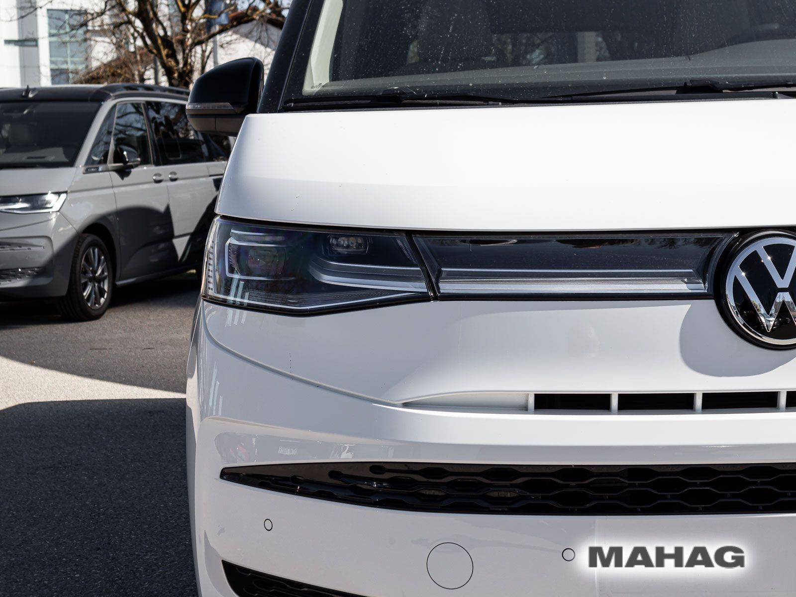 Fahrzeugabbildung Volkswagen Multivan Life KÜ 2.0 TDI