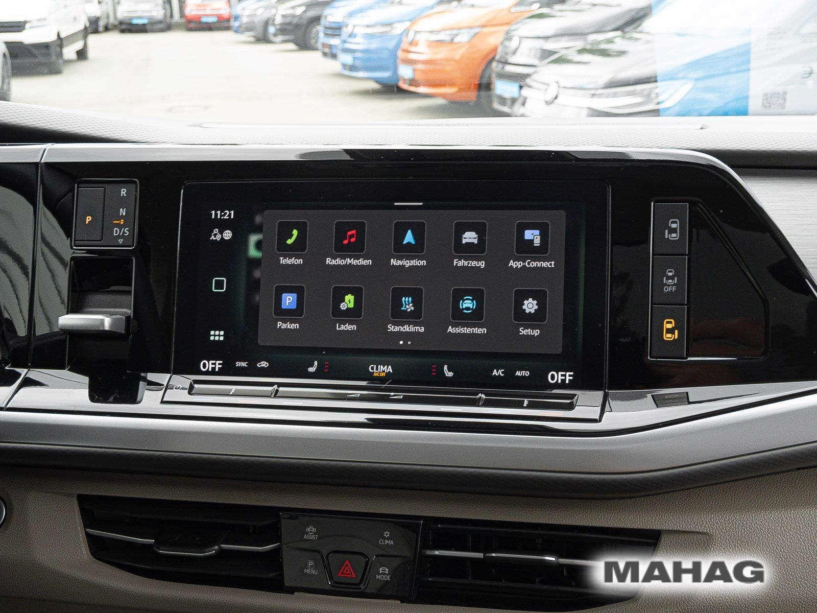 Fahrzeugabbildung Volkswagen Multivan Langversion Style Hybrid 4Motion