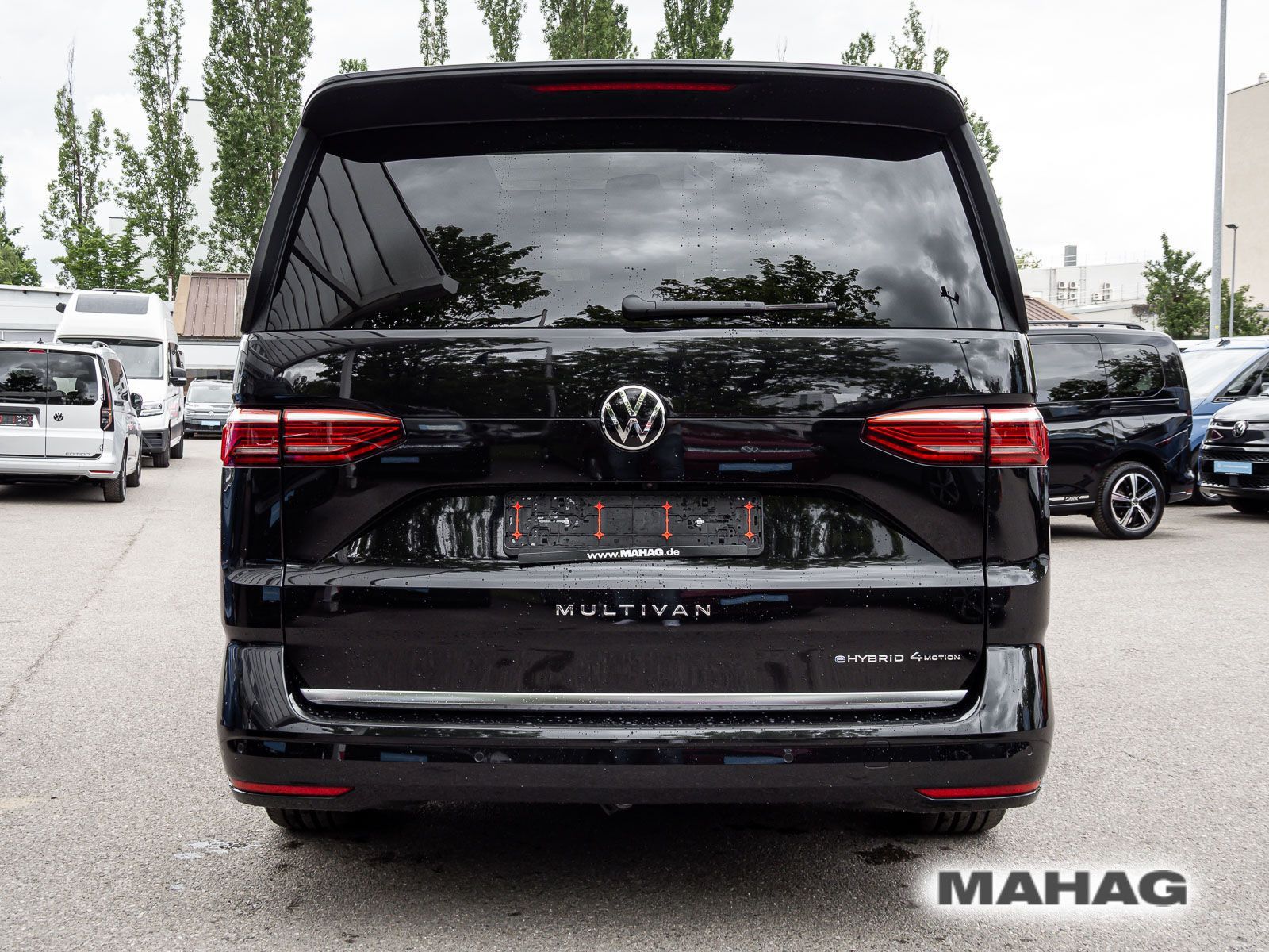 Fahrzeugabbildung Volkswagen Multivan Langversion Style Hybrid 4Motion