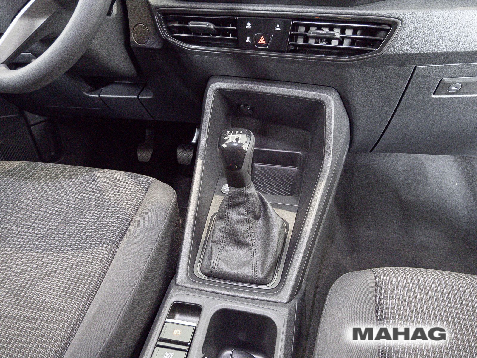Fahrzeugabbildung Volkswagen Caddy Cargo Maxi 2,0l TDI 75kW 6-Gang-Schaltgetr