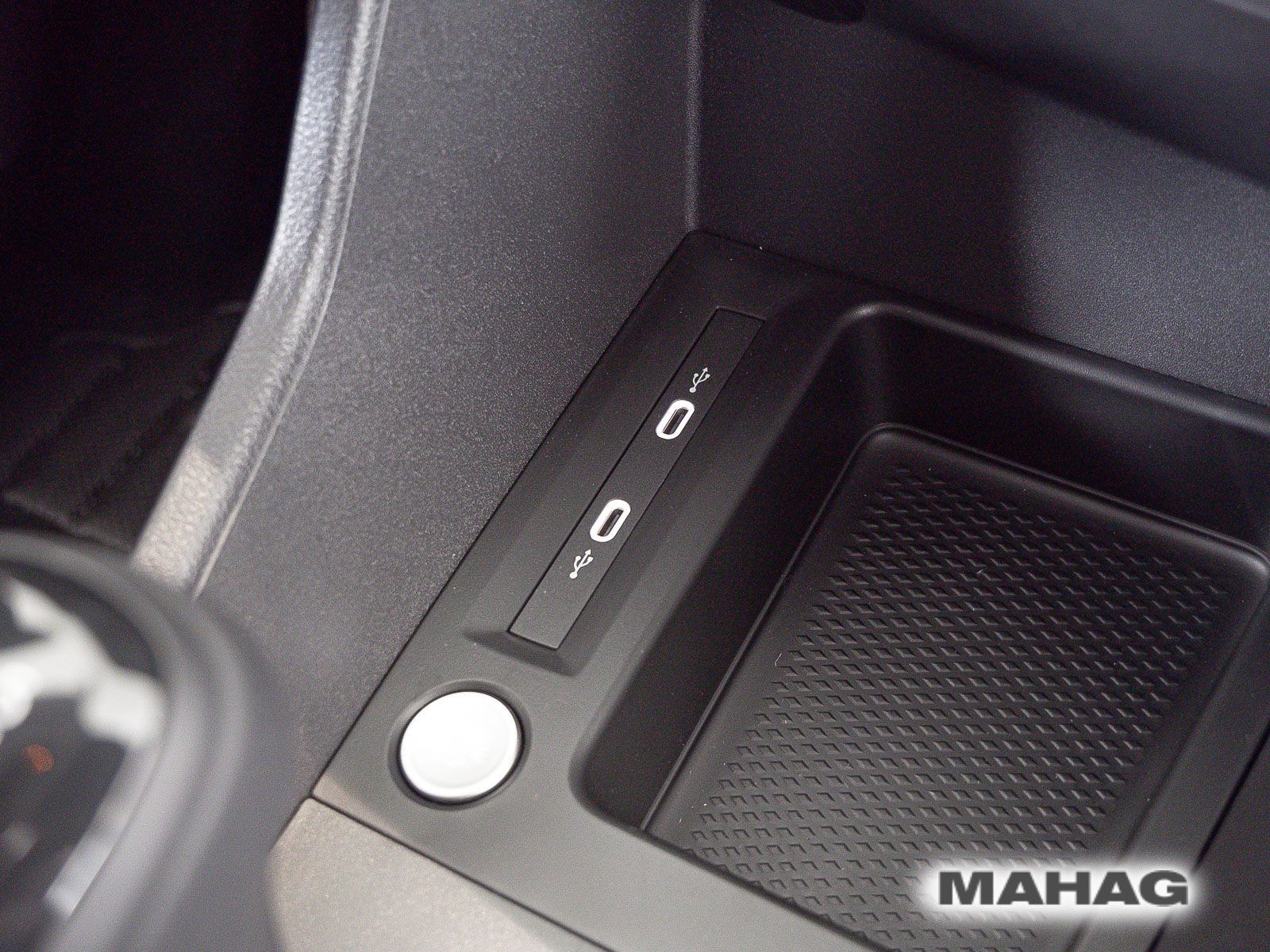 Fahrzeugabbildung Volkswagen Caddy Cargo Maxi 2,0l TDI 75kW 6-Gang-Schaltgetr
