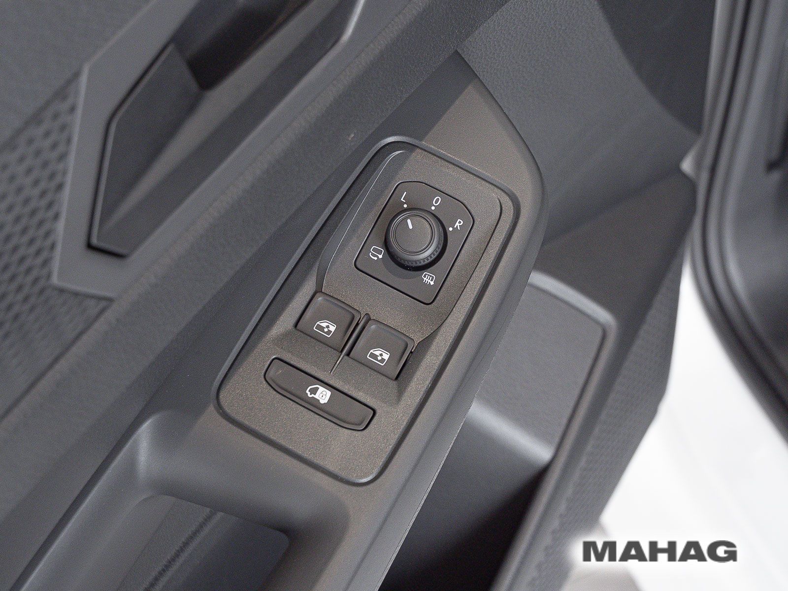 Fahrzeugabbildung Volkswagen Caddy Cargo Maxi 2,0l TDI 75kW 6-Gang-Schaltgetr
