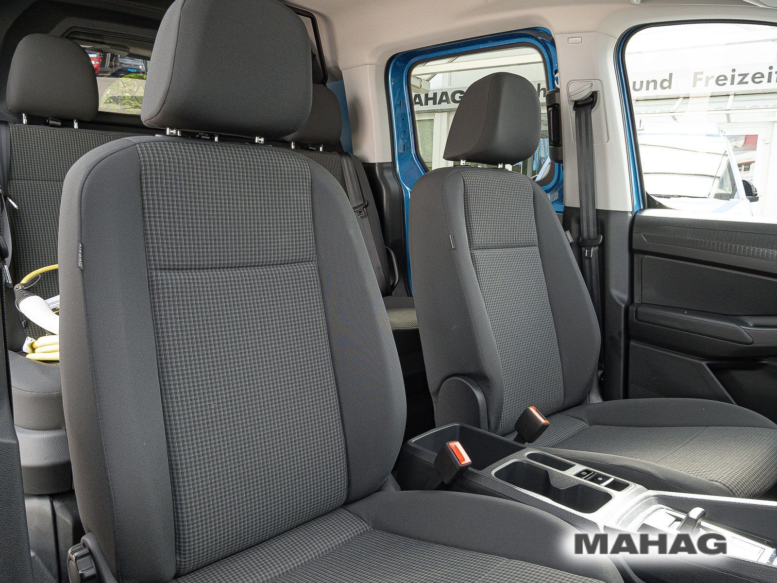 Fahrzeugabbildung Volkswagen Caddy Kombi Flexible Hybrid
