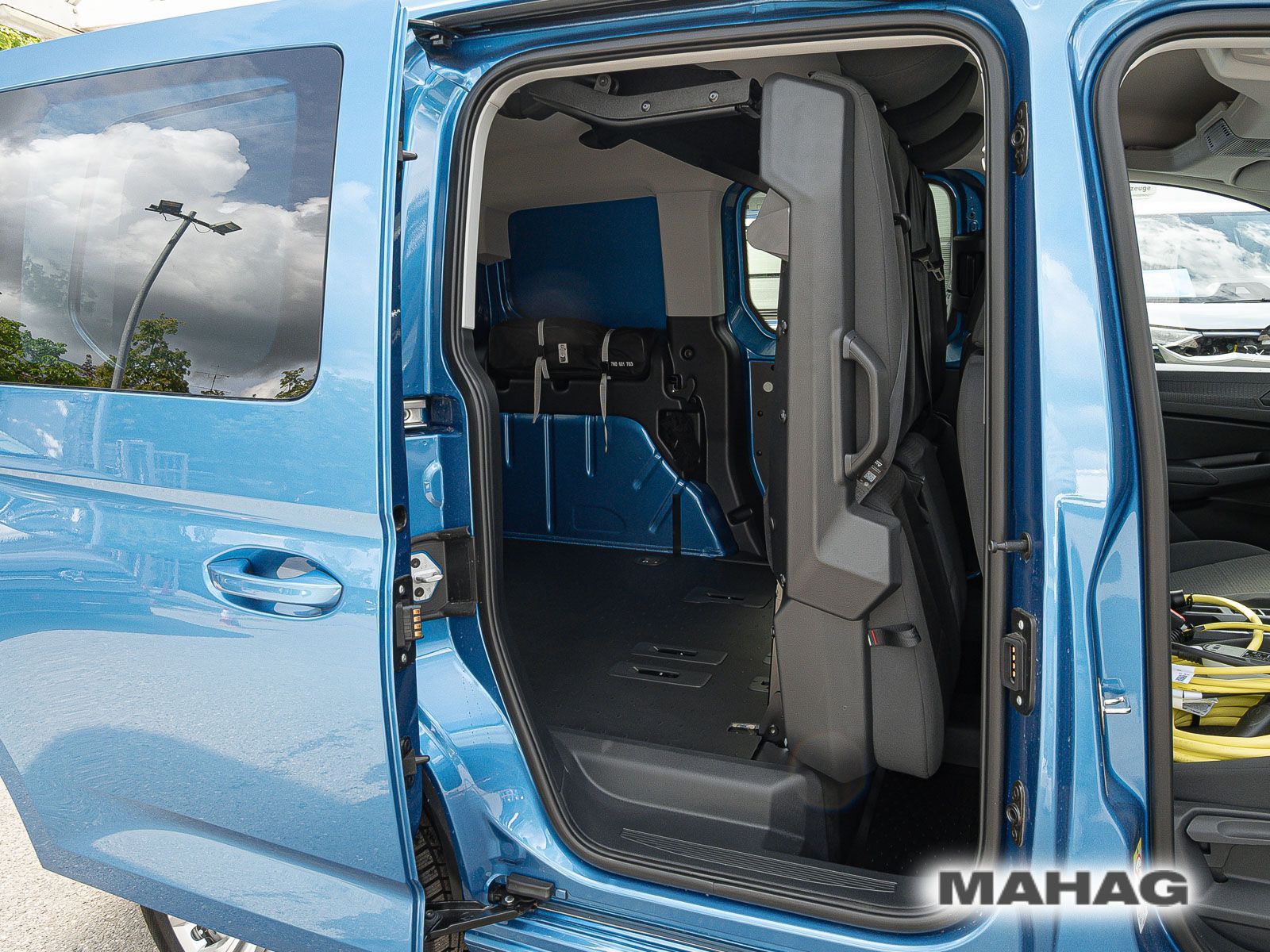 Fahrzeugabbildung Volkswagen Caddy Kombi Flexible Hybrid