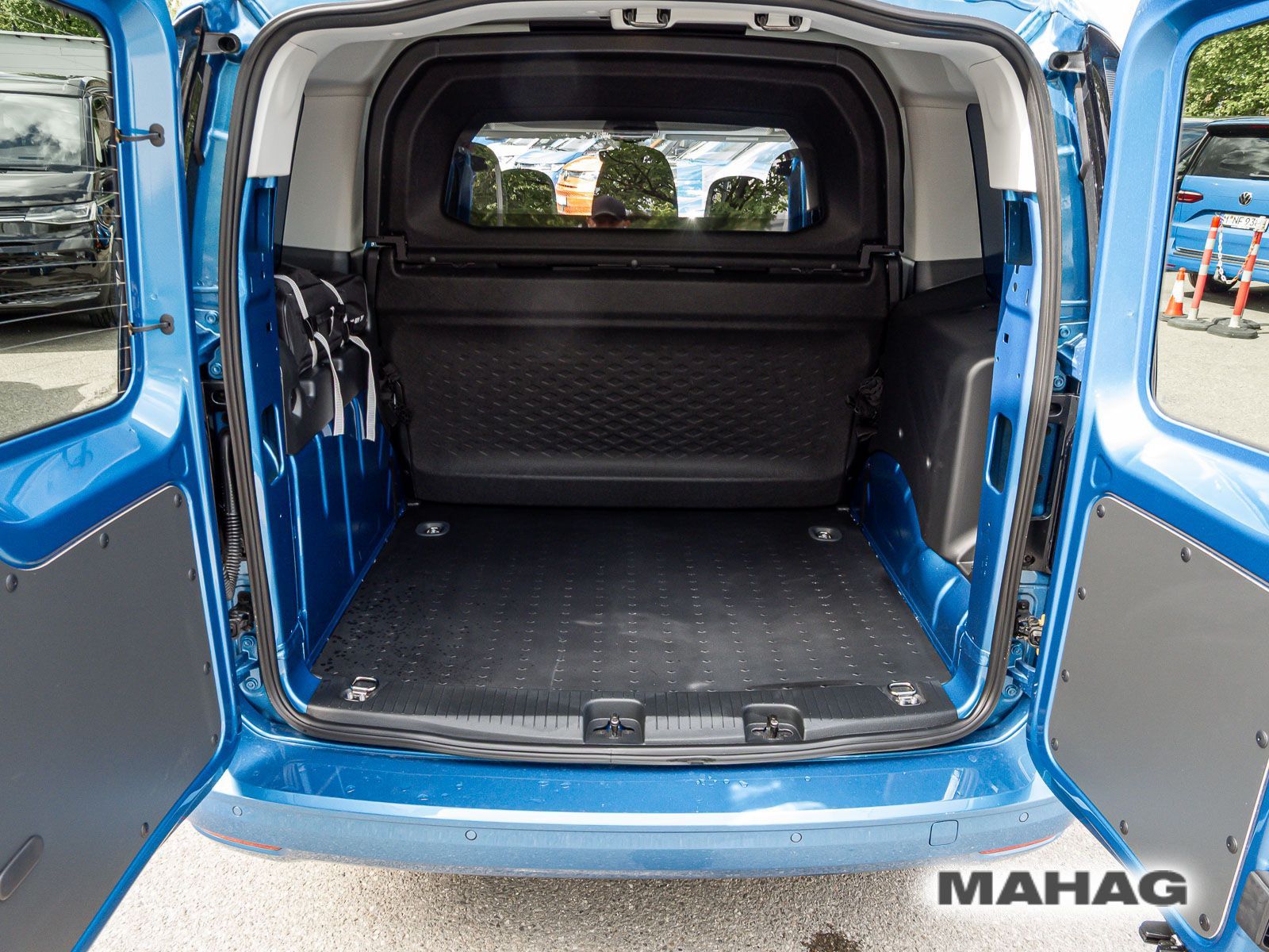 Fahrzeugabbildung Volkswagen Caddy Kombi Flexible Hybrid