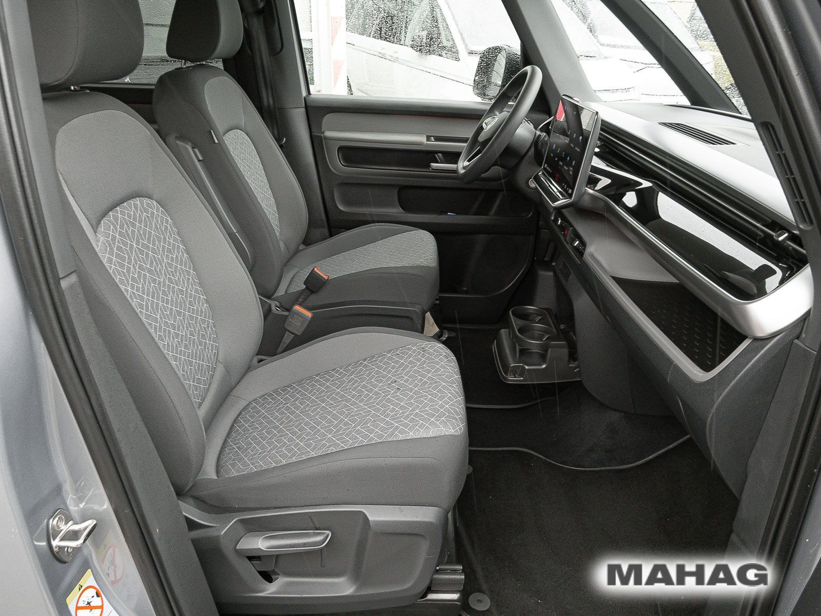 Fahrzeugabbildung Volkswagen ID.Buzz Pro kurzer Radstand 210 kW (286 PS) Heck