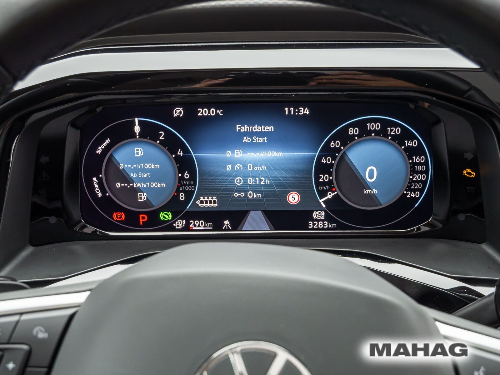 Fahrzeugabbildung Volkswagen Multivan Life 1,4 l 110 kW eHybrid OPF 6-Gang-DS