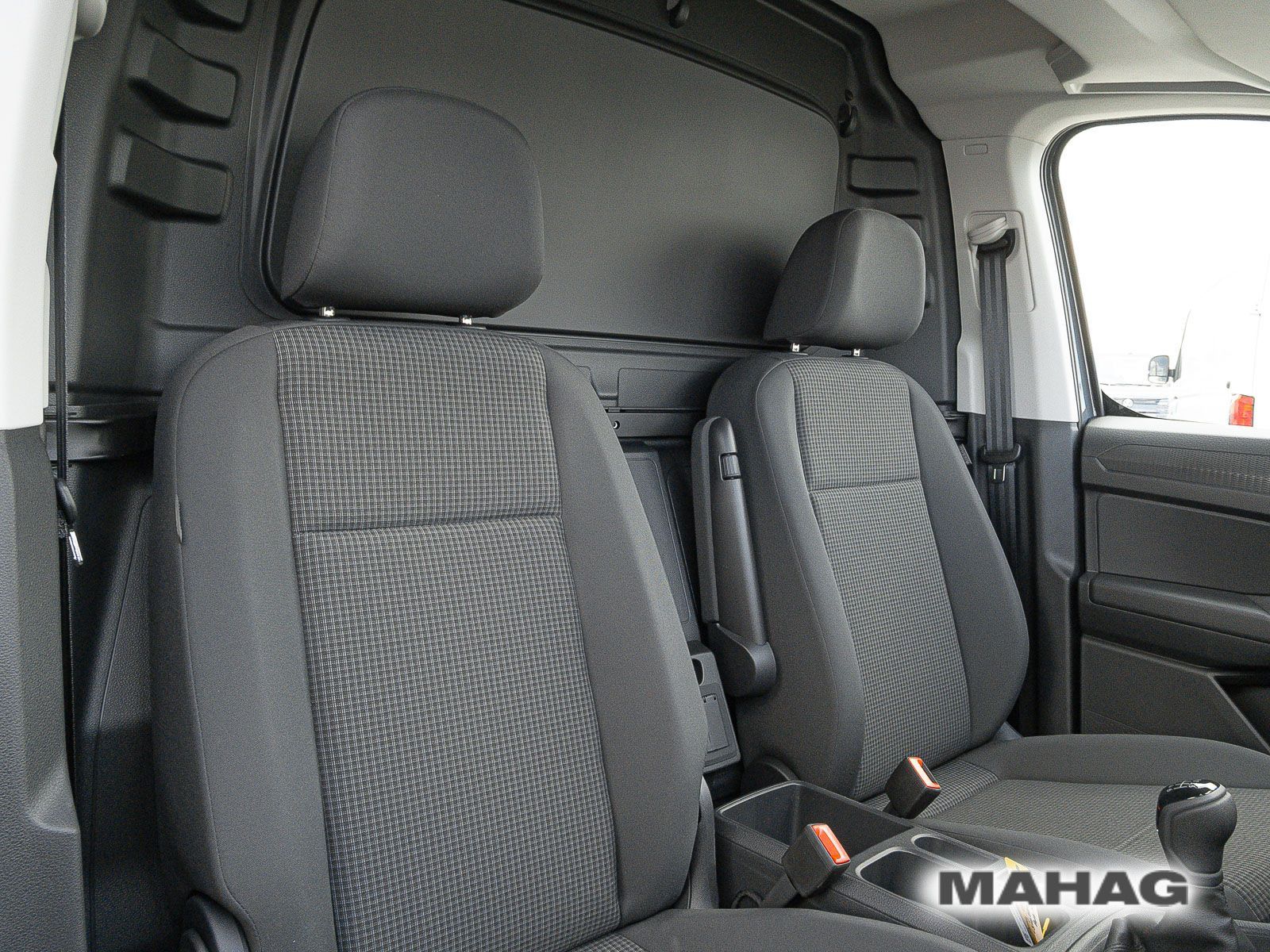 Fahrzeugabbildung Volkswagen Caddy Cargo 2,0l TDI 75 kW 6-Gang-Schaltgetriebe