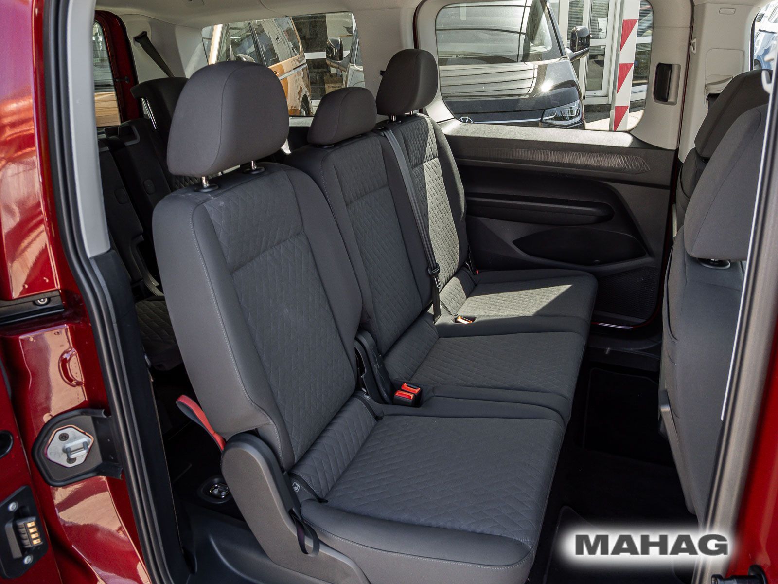 Fahrzeugabbildung Volkswagen Caddy Maxi Life TDI 75