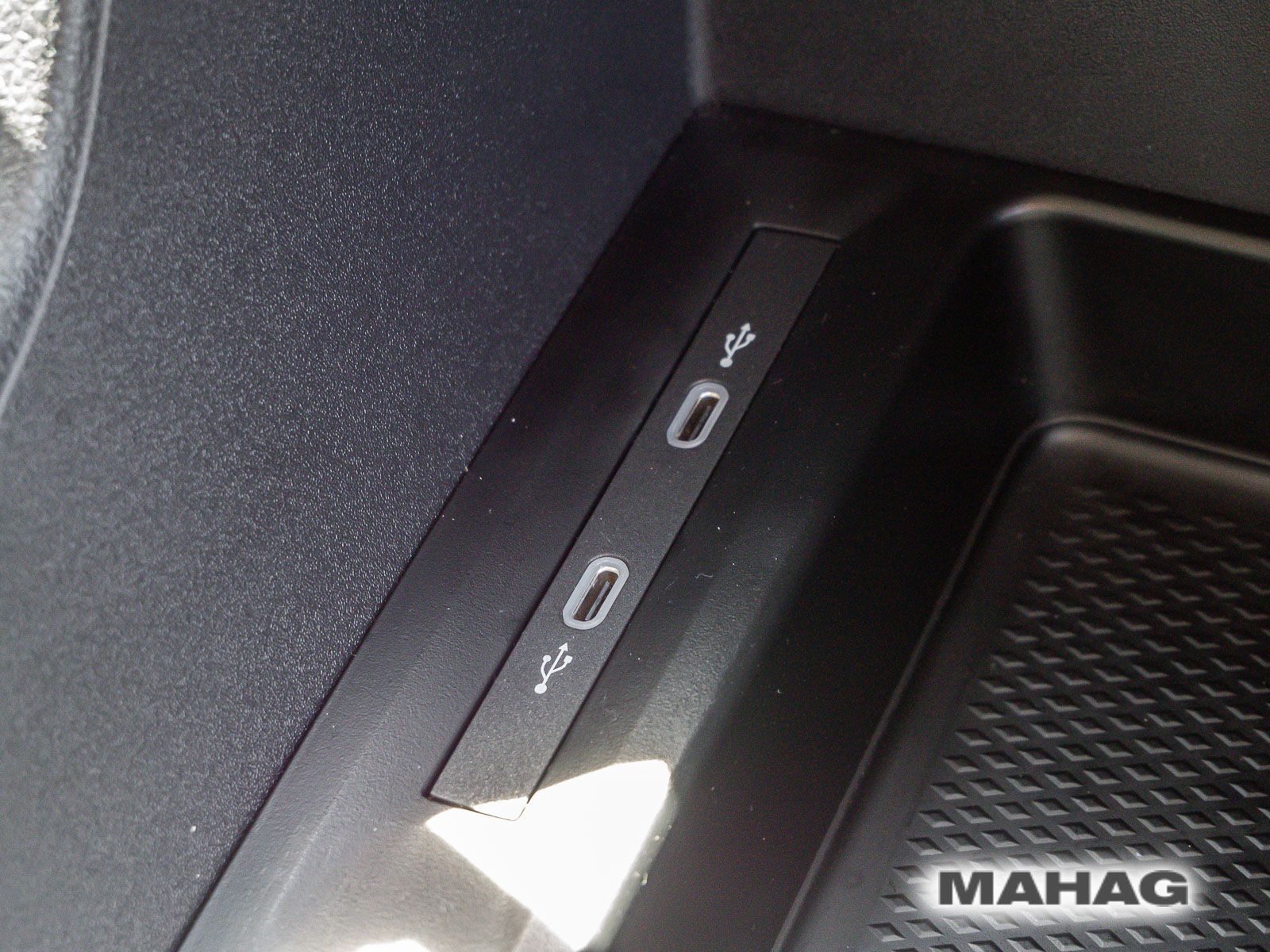 Fahrzeugabbildung Volkswagen Caddy Maxi Life TDI 75