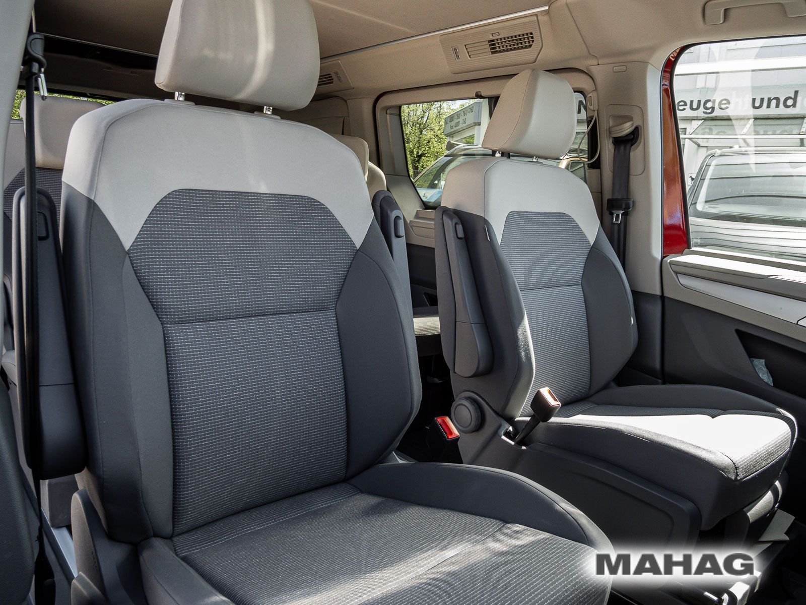 Fahrzeugabbildung Volkswagen California Beach Tour