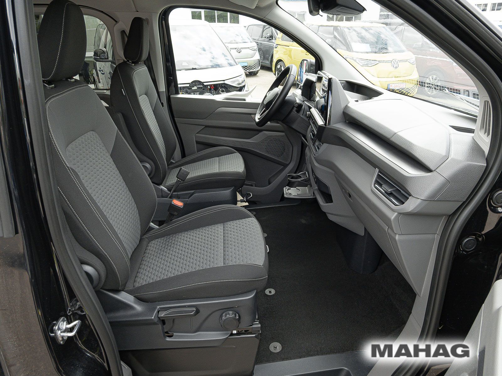 Fahrzeugabbildung Volkswagen Caravelle langer Radstand Style