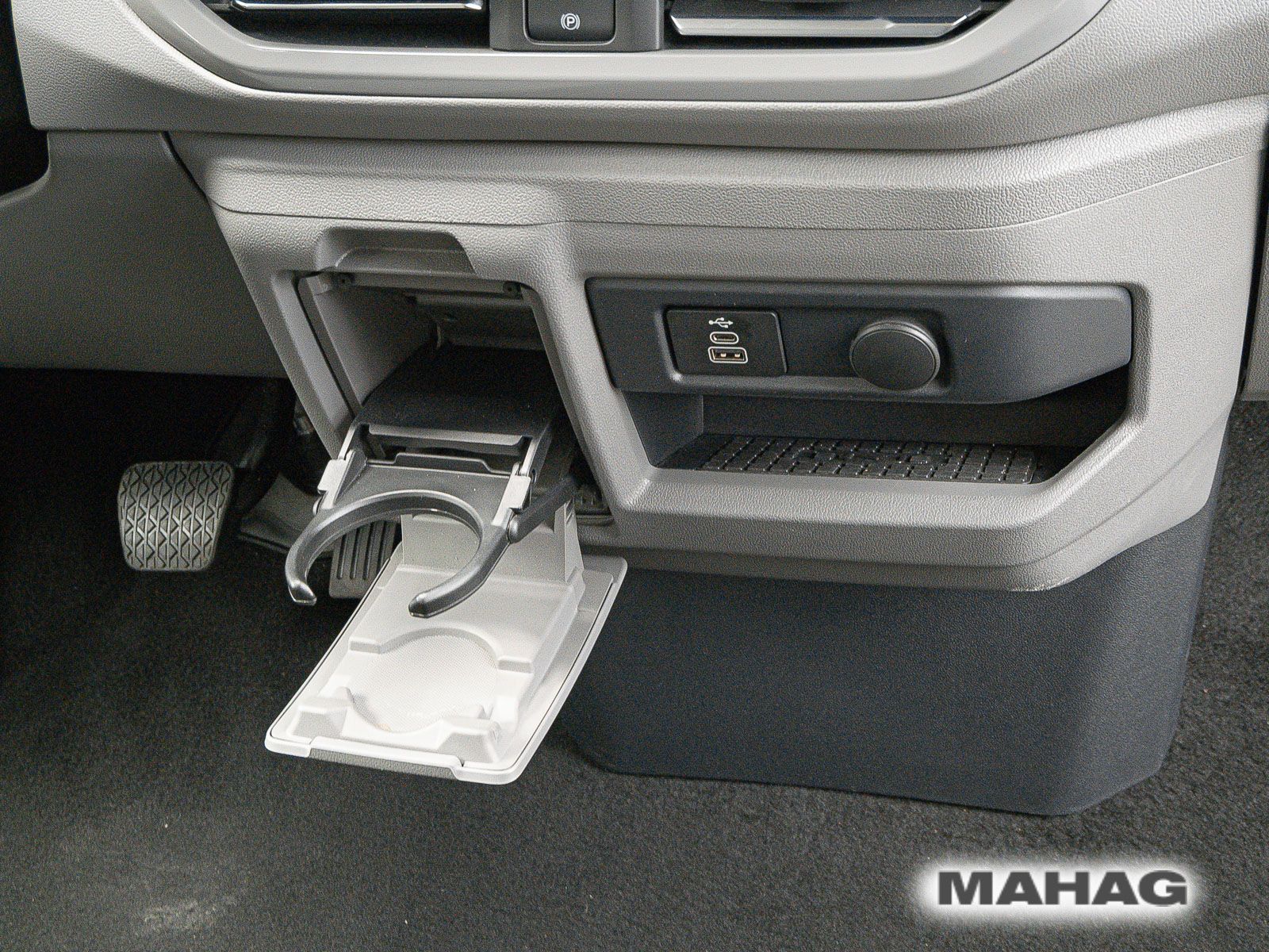 Fahrzeugabbildung Volkswagen Caravelle langer Radstand Style