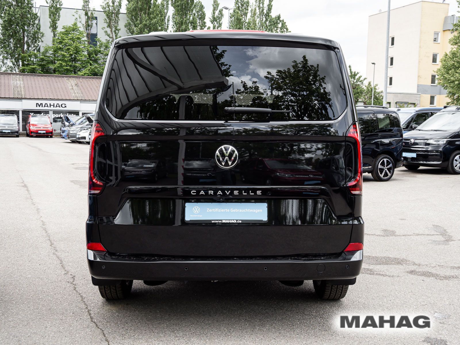 Fahrzeugabbildung Volkswagen Caravelle langer Radstand Style
