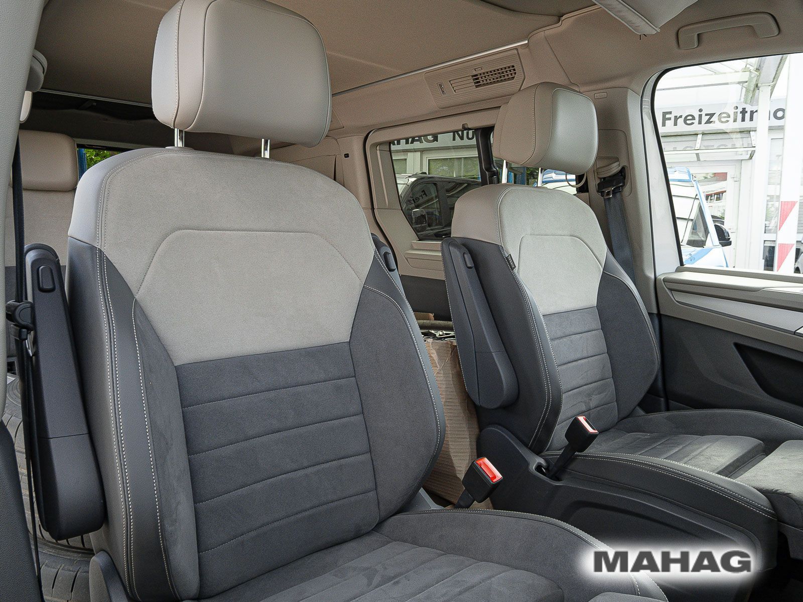 Fahrzeugabbildung Volkswagen California Beach Tour