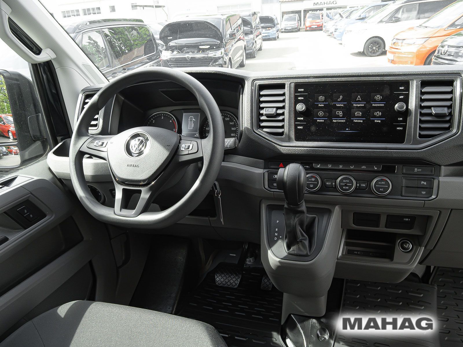 Fahrzeugabbildung Volkswagen Crafter Kasten langer Radstand
