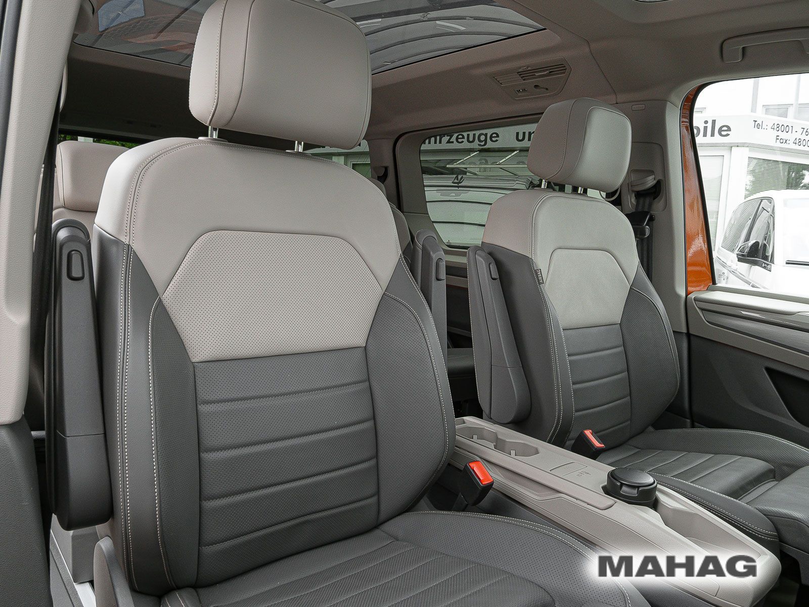 Fahrzeugabbildung Volkswagen Multivan Langversion Style Hybrid 4Motion