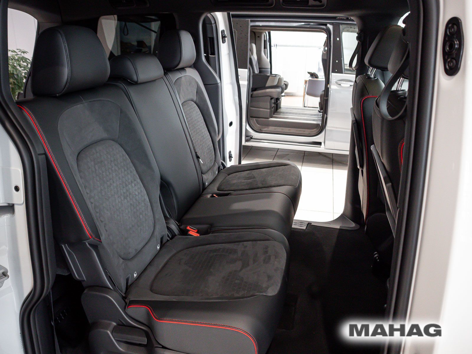Fahrzeugabbildung Volkswagen ID.Buzz GTX 4MOTION KR 250 kW (340 PS) 4MOTION