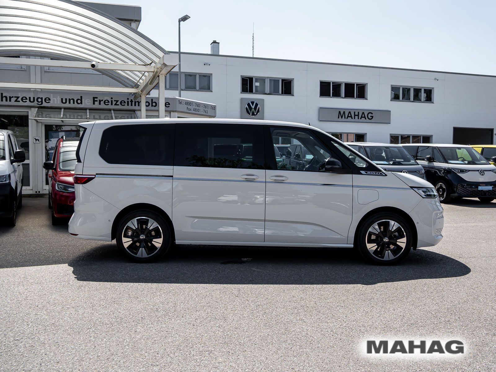 Fahrzeugabbildung Volkswagen Multivan Langversion Style Hybrid 4Motion
