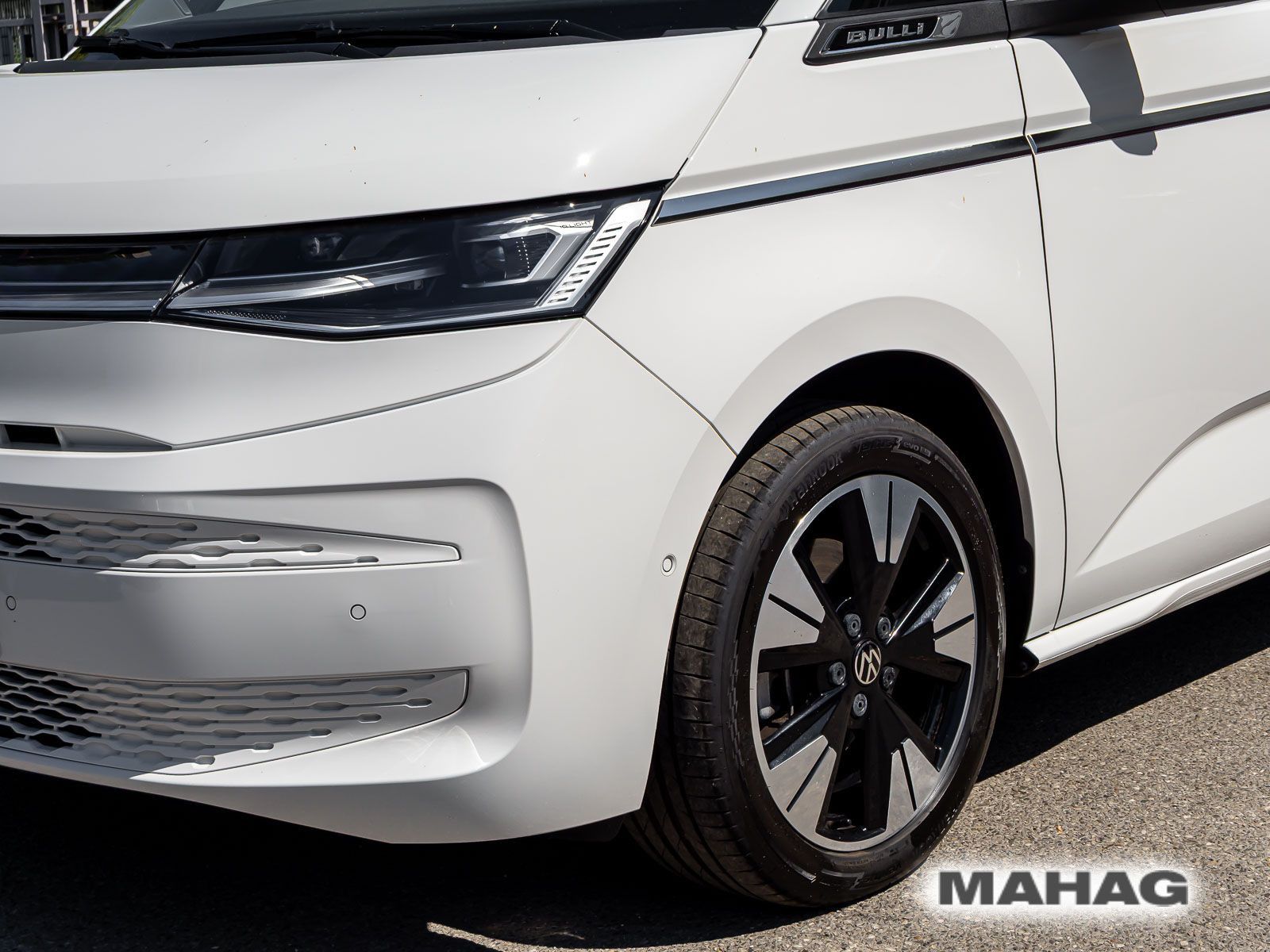 Fahrzeugabbildung Volkswagen Multivan Langversion Style Hybrid 4Motion
