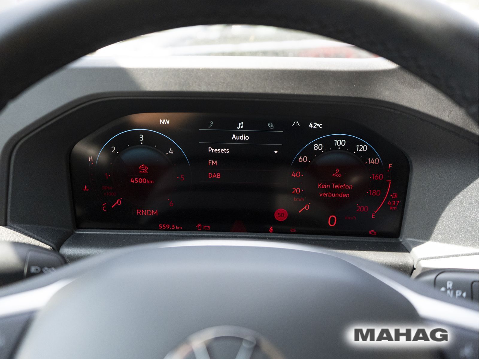 Fahrzeugabbildung Volkswagen Transporter Kasten langer Radstand 4motion 8AG