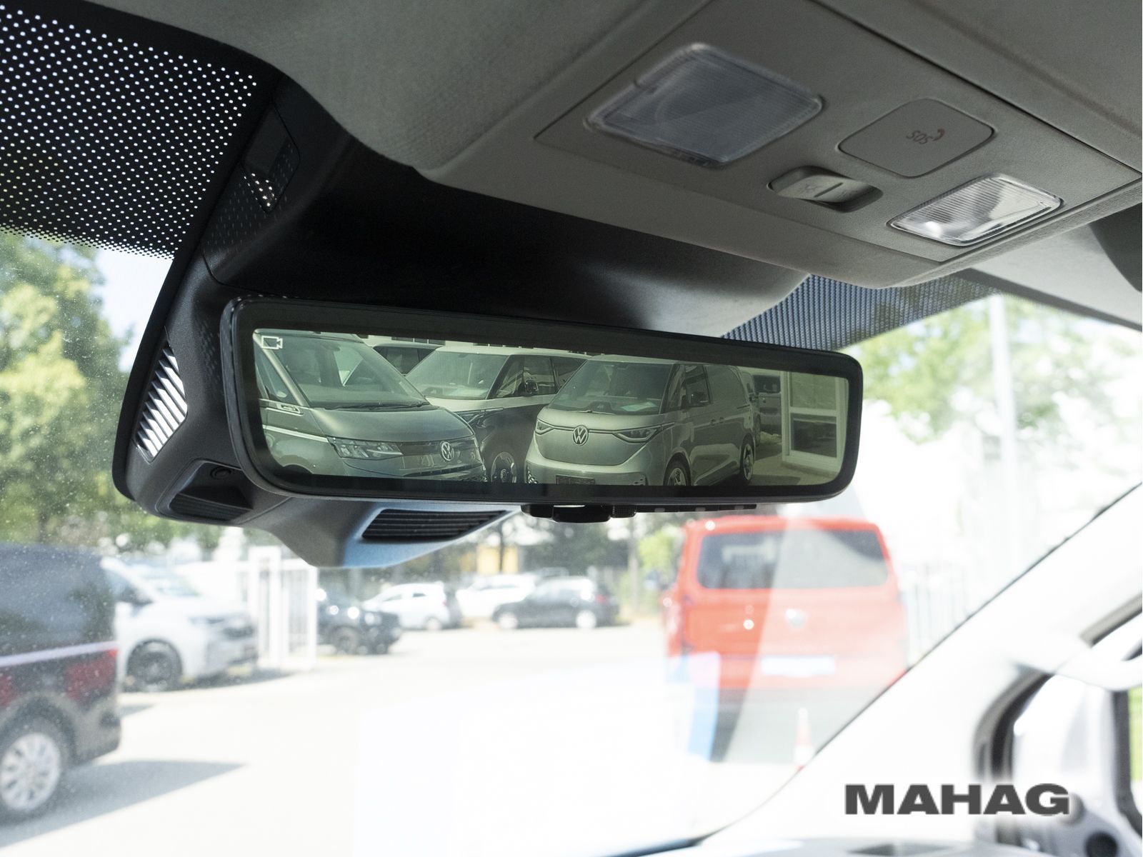 Fahrzeugabbildung Volkswagen Transporter Kasten langer Radstand 4motion 8AG