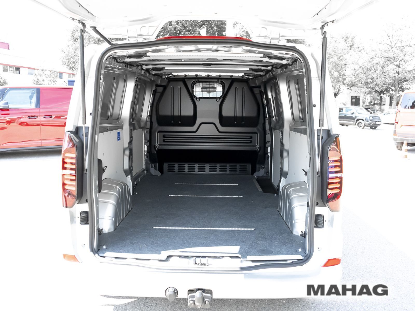 Fahrzeugabbildung Volkswagen Transporter Kasten langer Radstand 4motion 8AG