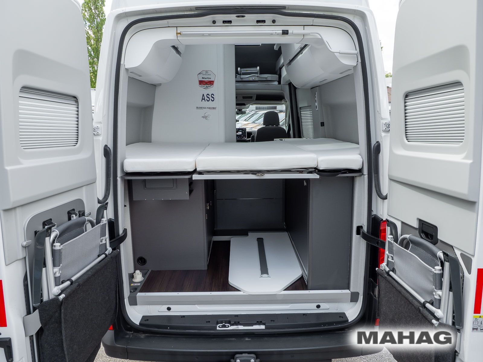 Fahrzeugabbildung Volkswagen Crafter Kasten mittlerer Radstand