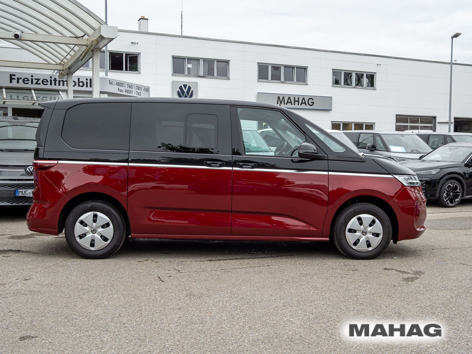 Fahrzeugabbildung Volkswagen Multivan Basis-Modell