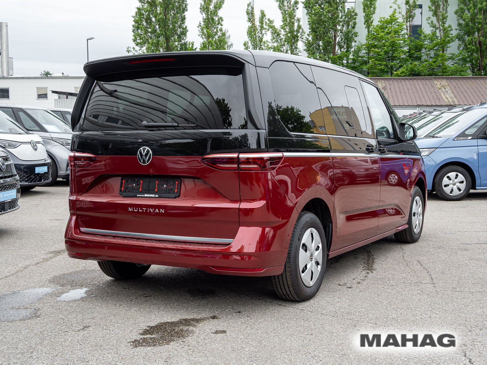 Fahrzeugabbildung Volkswagen Multivan Basis-Modell