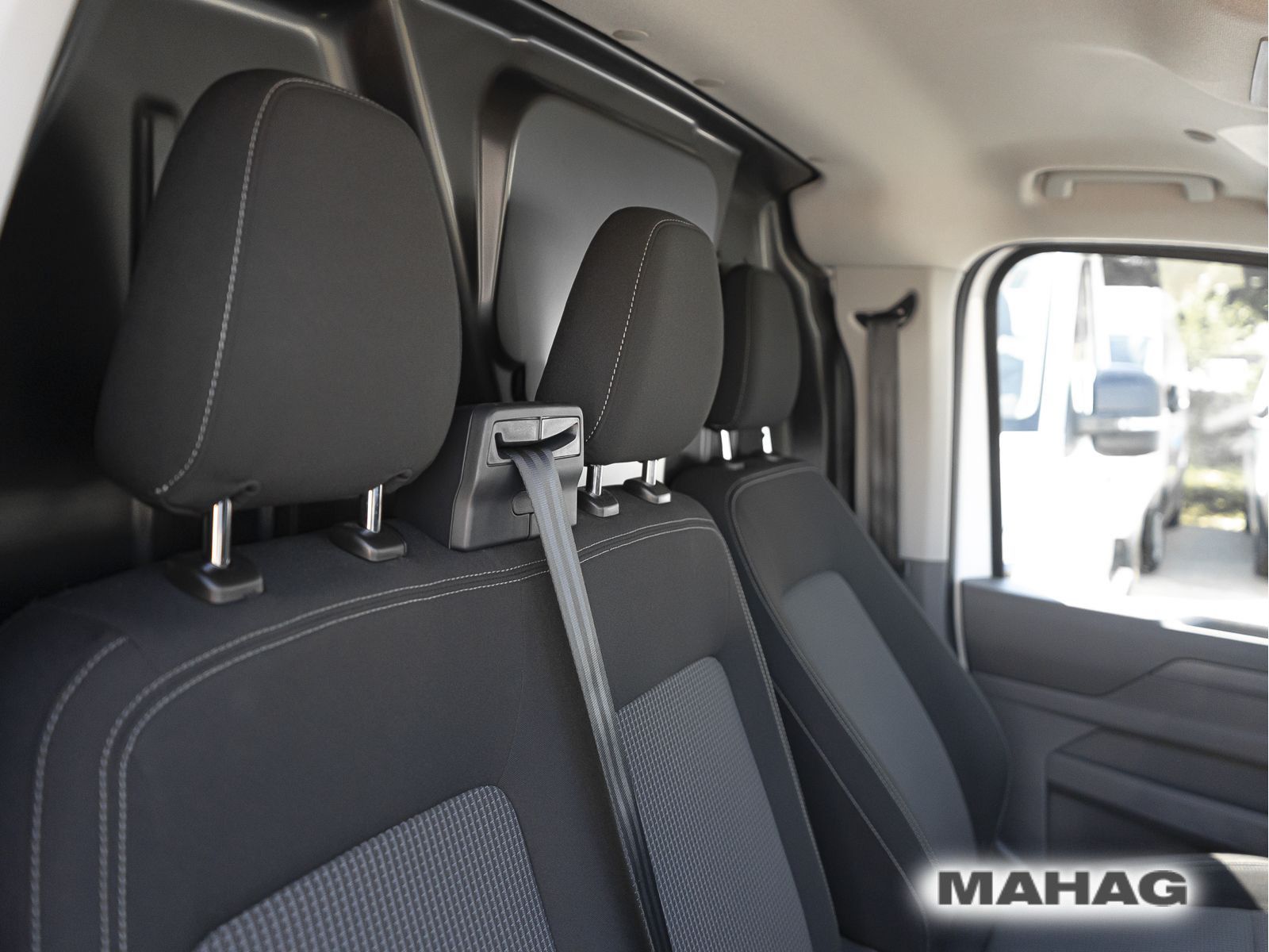 Fahrzeugabbildung Volkswagen Transporter Kasten langer Radstand